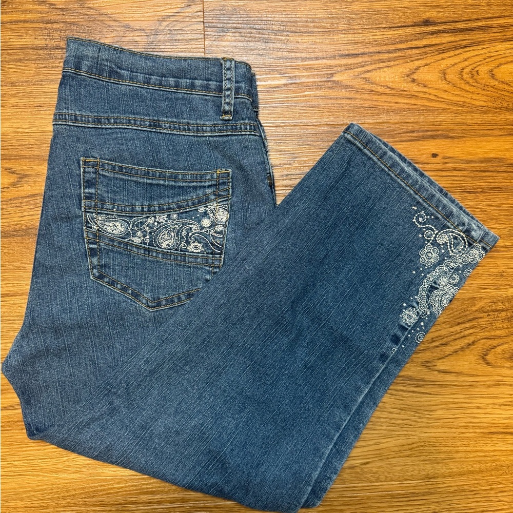 COS Women's Blue Capri Jeans with Paisley Detail